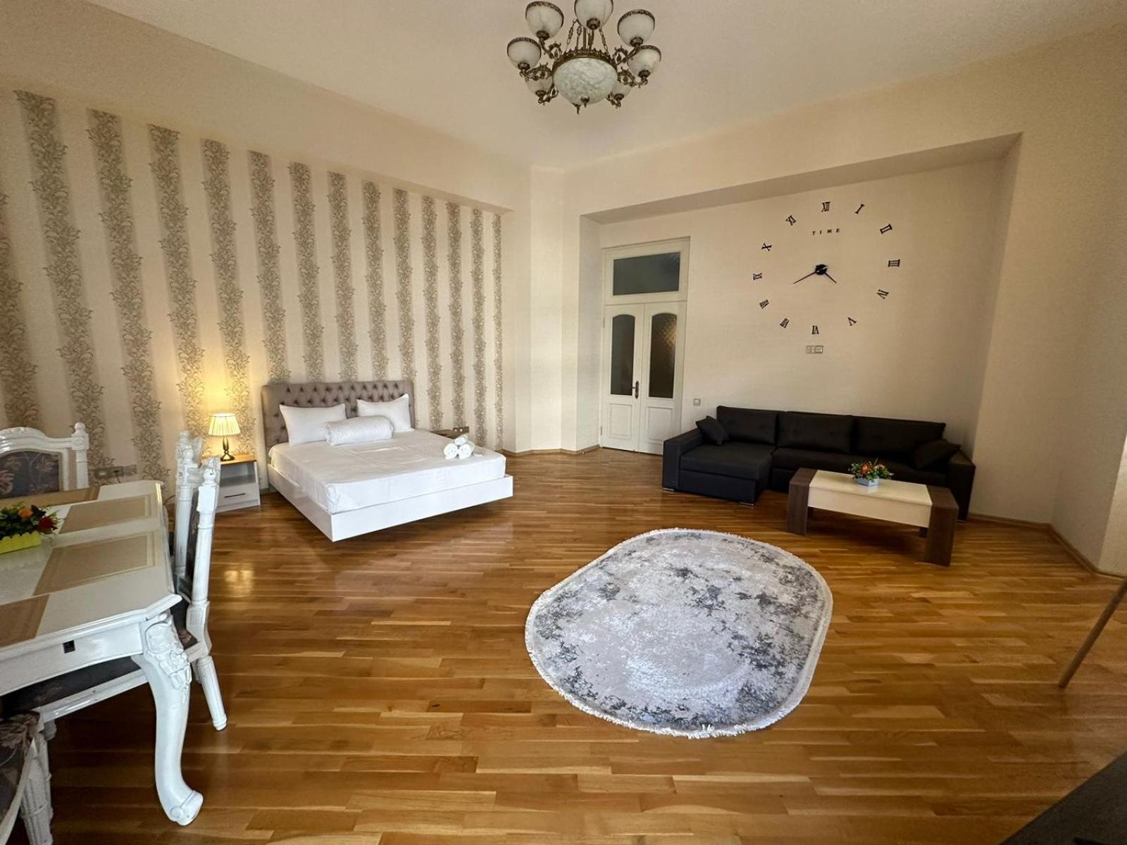 White Boutique Nizami Hotel Baku Ngoại thất bức ảnh