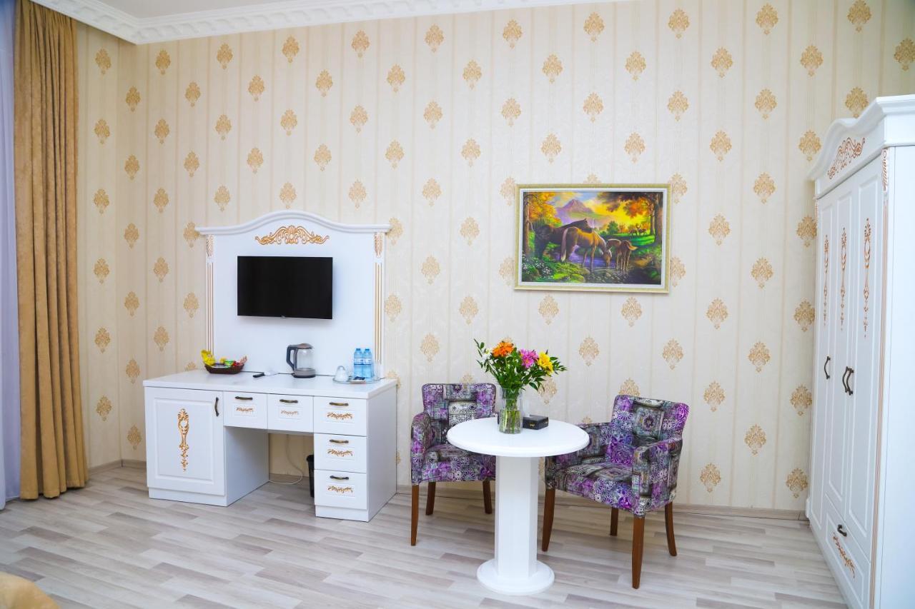 White Boutique Nizami Hotel Baku Ngoại thất bức ảnh