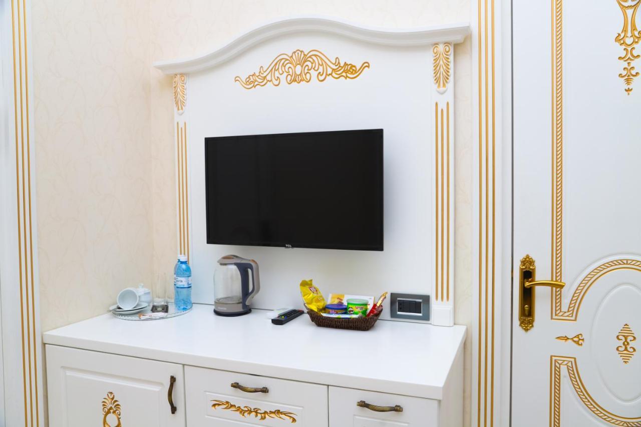 White Boutique Nizami Hotel Baku Ngoại thất bức ảnh